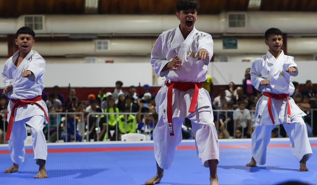 SONORA Y NUEVO LEON INICIAN FUERTES EN KARATE