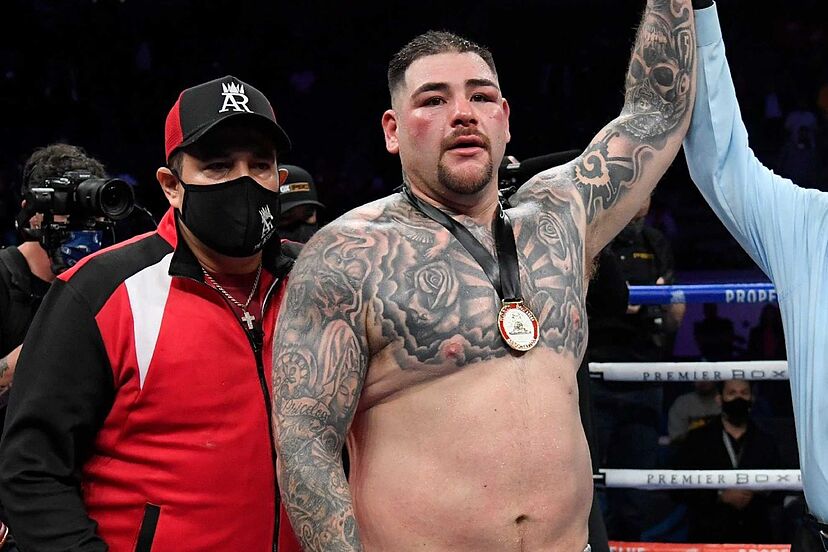 ANDY RUIZ SE LE DEJA IR CON TODO A DEONTAY WILDER