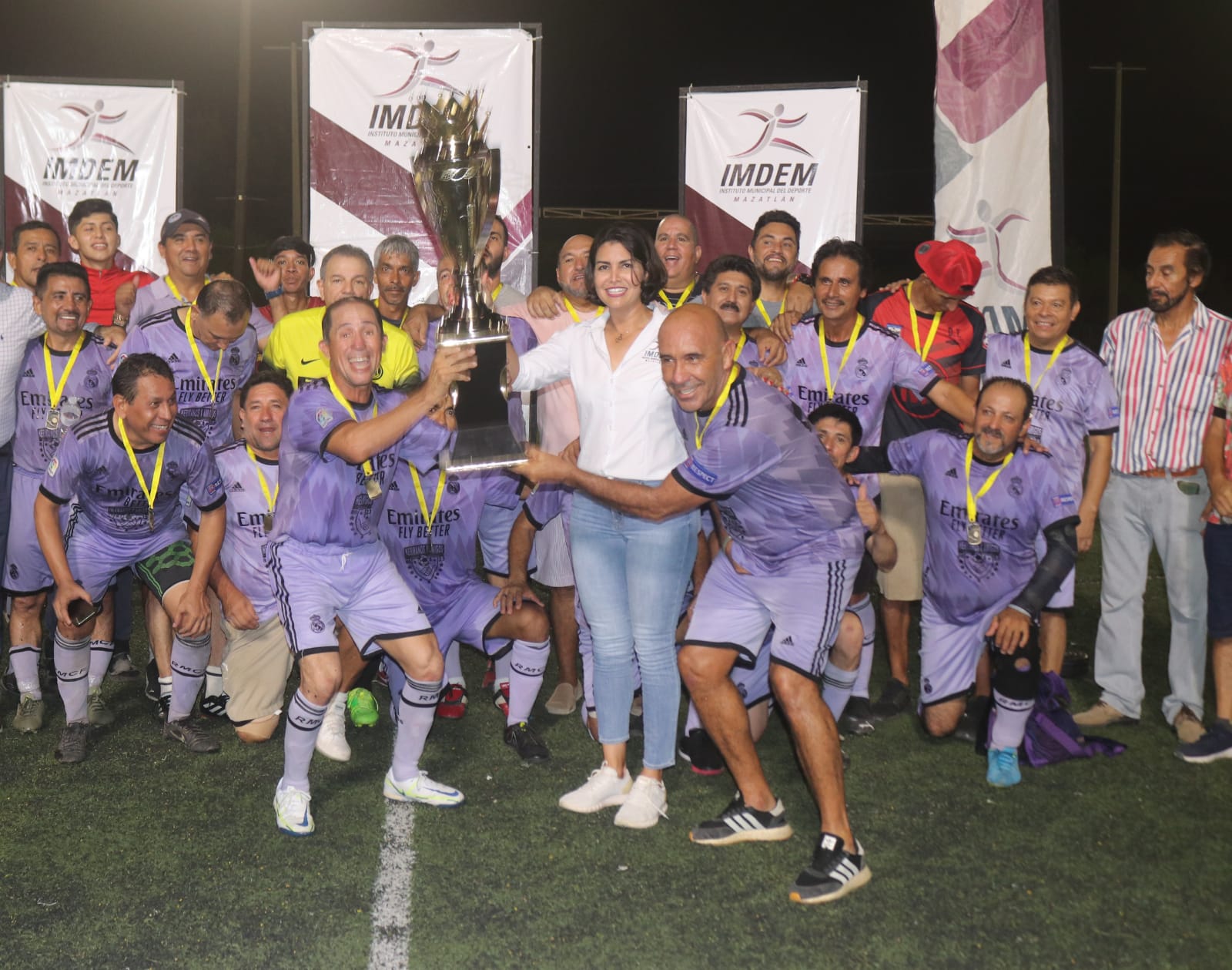 CAMPEONES FUTBOL MAZATLÁN