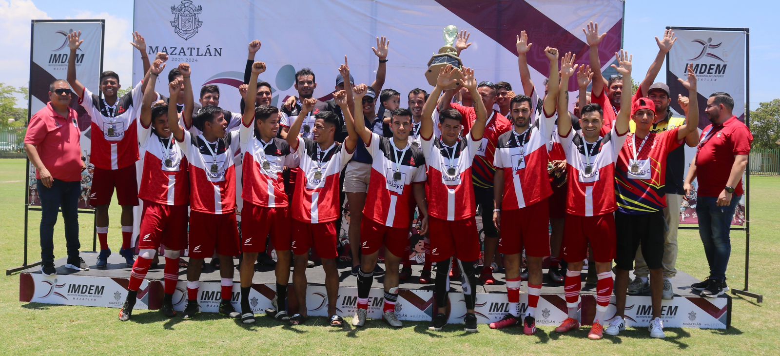 CAMPEONES FUTBOL MAZATLÁN