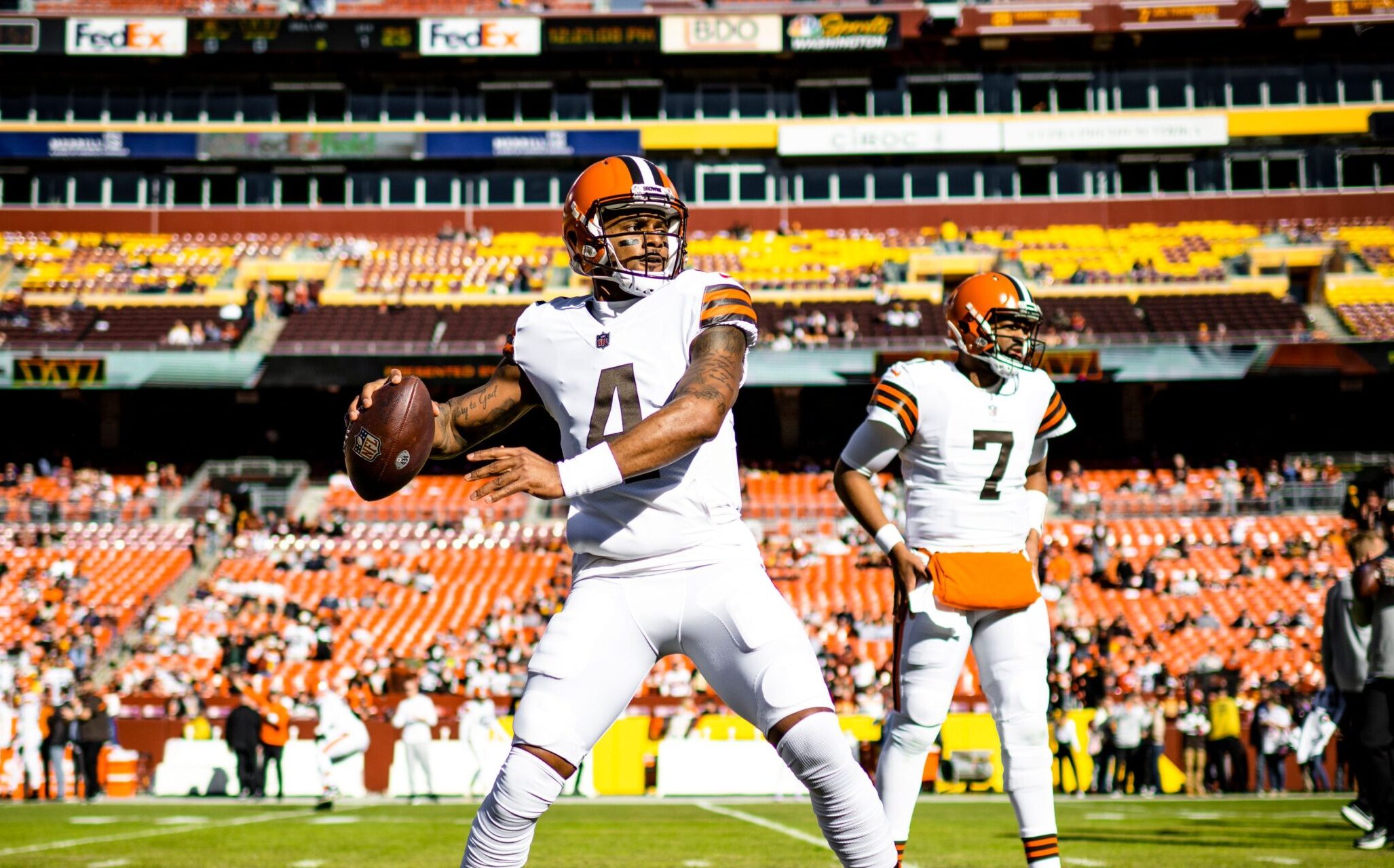 DESHAUN WATSON, MARISCAL DE CAMPO DE LOS BROWNS