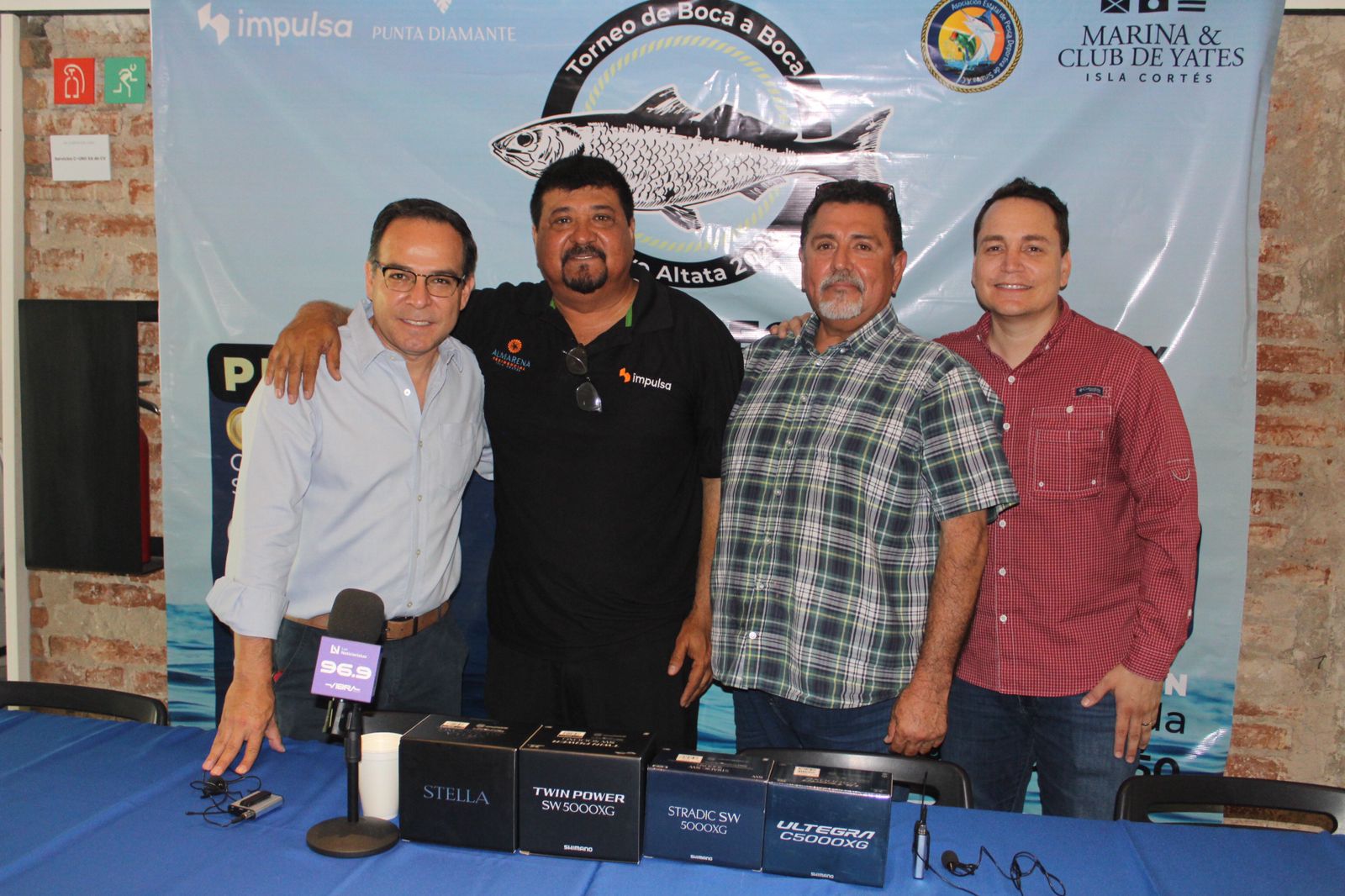 TODO LISTO PARA EL TORNEO DE PESCA DE ORILLA DE BOCA A BOCA