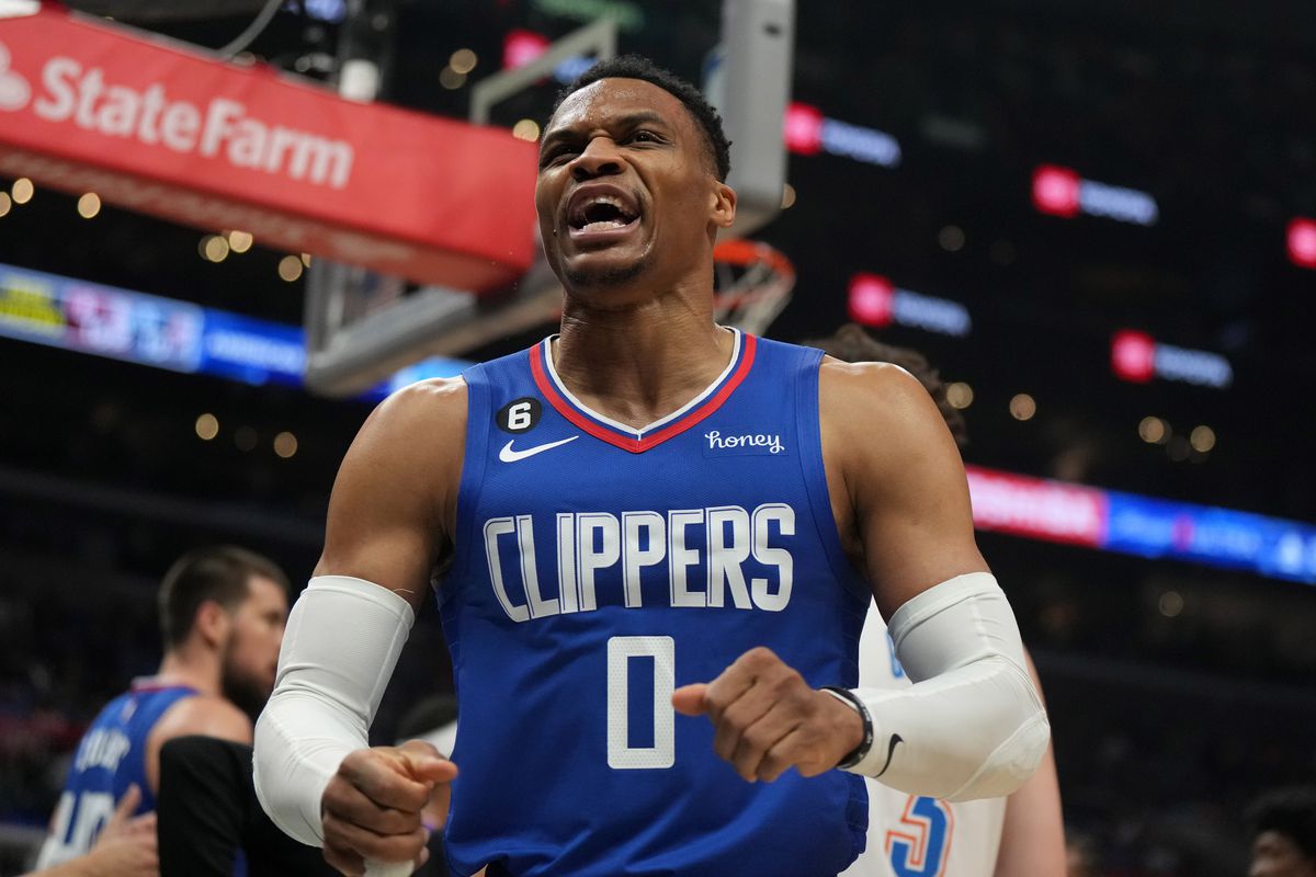 RUSEELL WESTBROOK LLEGA UN ACUERDO CON LOS CLIPPERS