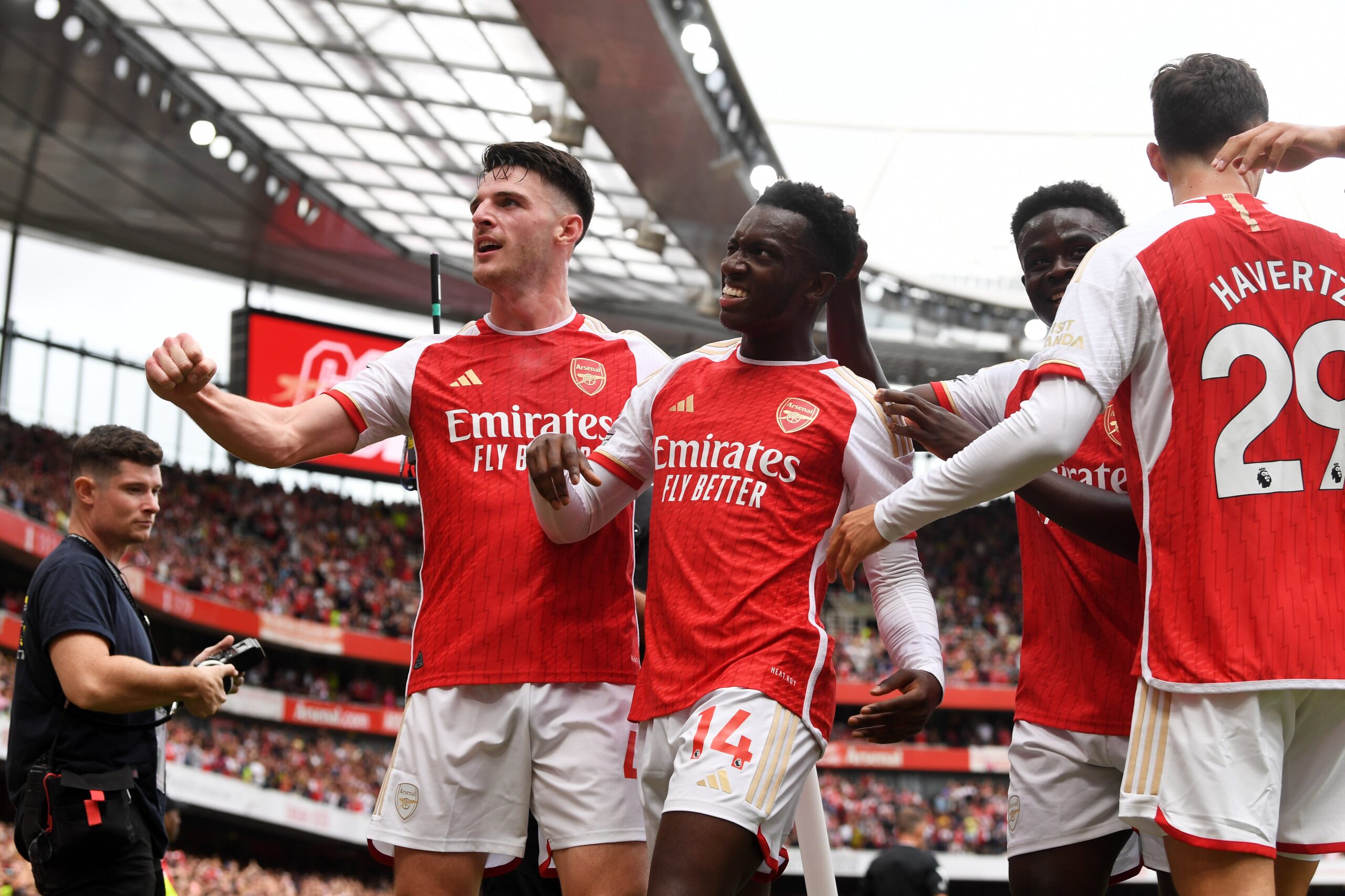 ARSENAL INICIA CON EL PIE DERECHO SU CAMINO EN LA PREMIER LEAGUE