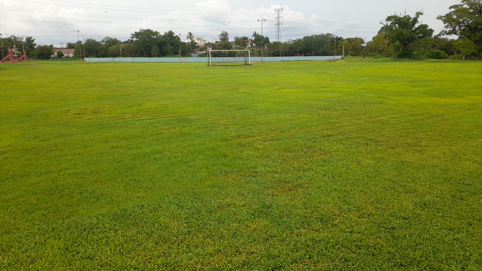 CAMPO DE FUTBOL CUCHUPETAS