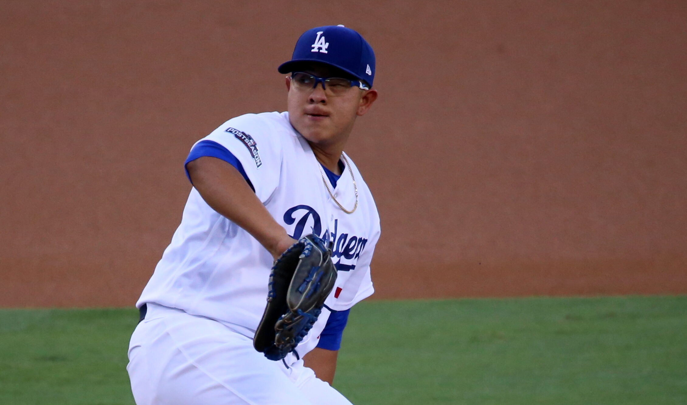 JULIO URÍAS VA POR SU DÉCIMO TRIUNFO DEL AÑO CON LOS DODGERS