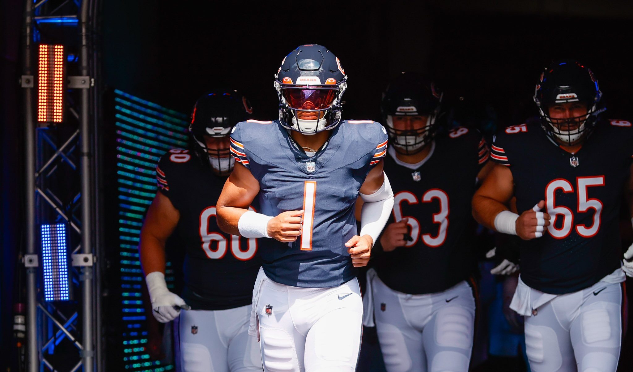 JUSTIN FIELDS DESTACÓ EN EL DEBUT DE CHICAGO EN PRETEMPORADA