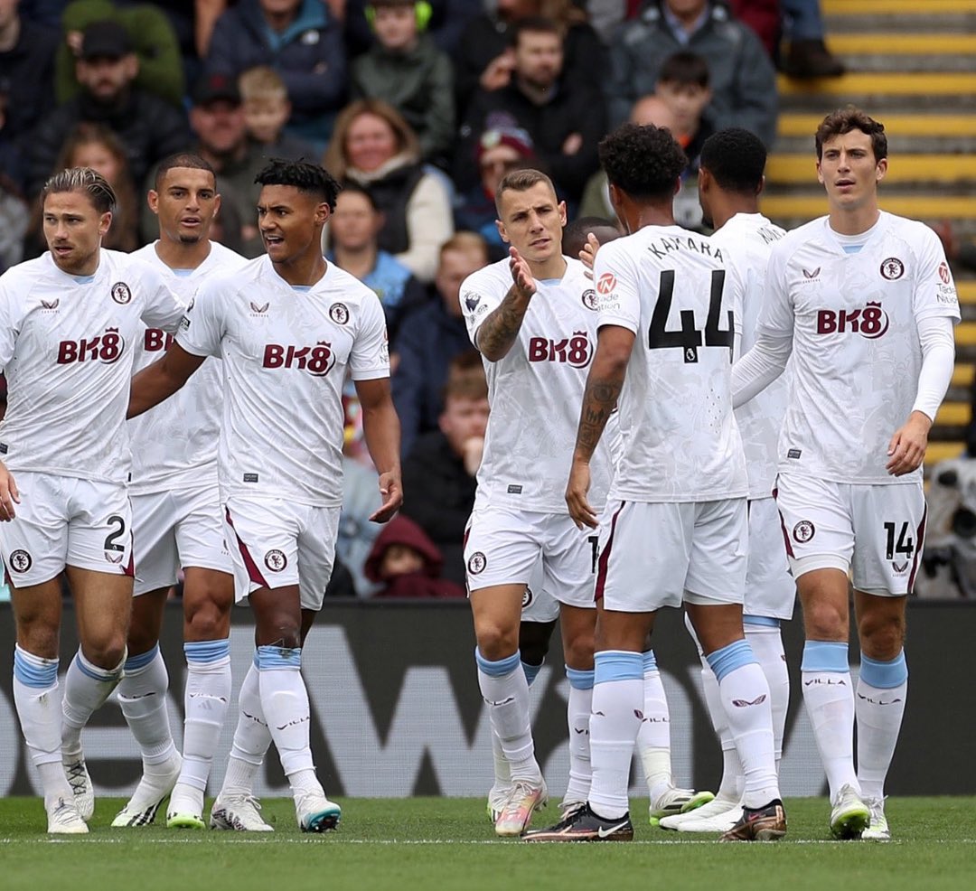 VICTORIA DEL ASTON VILLA POR GOLEADA ANTE EL BURNLEY