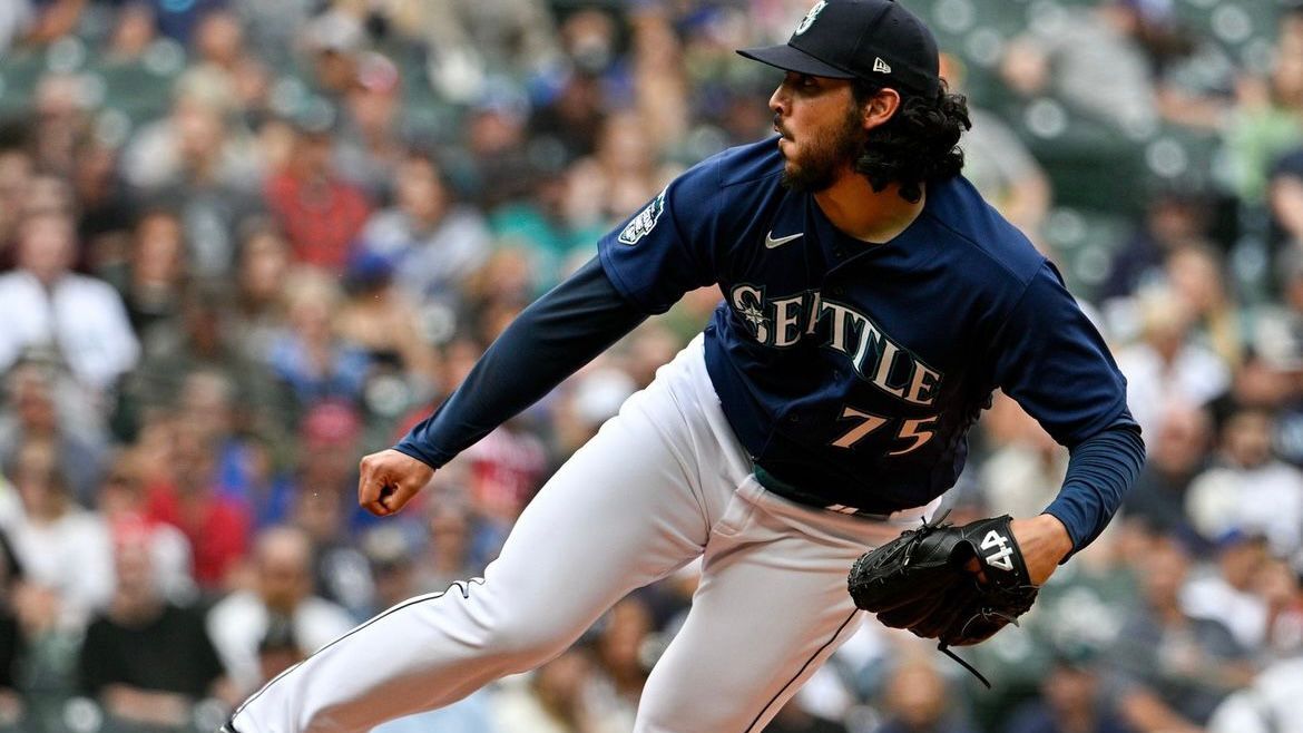 andrés muñoz mariners