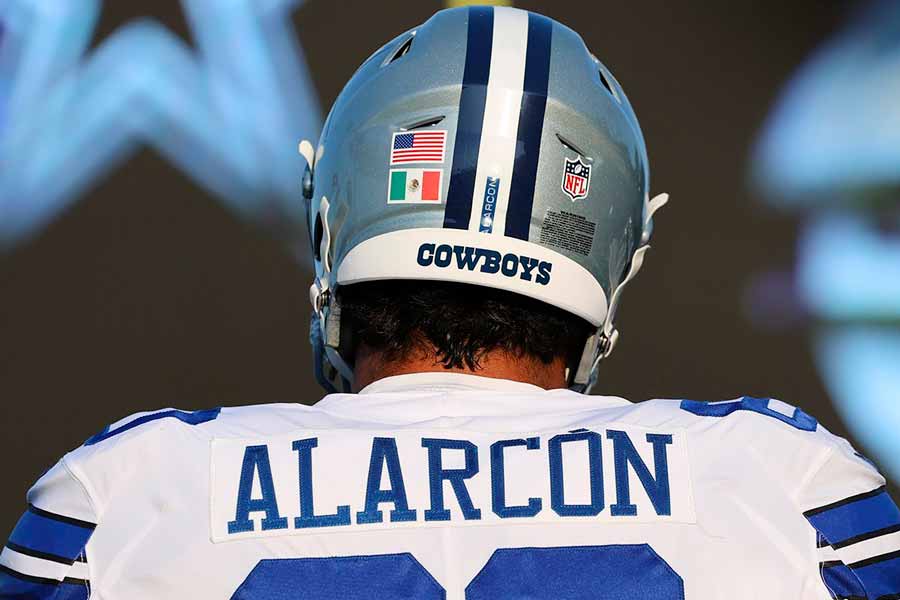 EL MEXICANO ISAAC ALARCÓN ES BAJA DE VAQUEROS DE DALLAS.