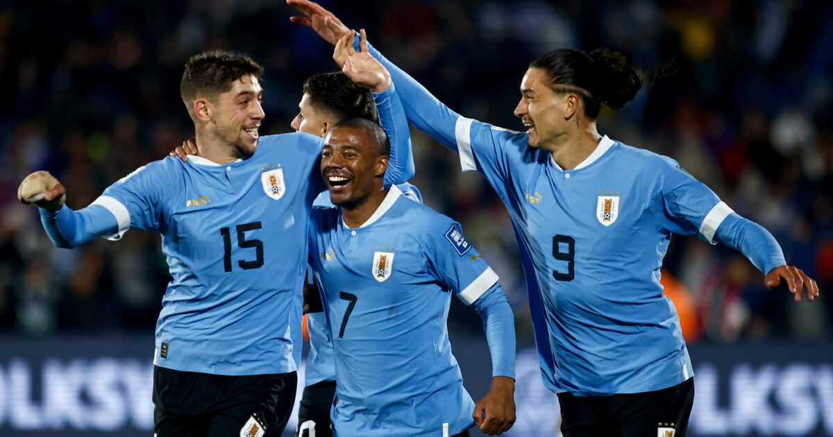 AUF - Selección Uruguaya de Fútbol - 🇺🇾 ¡𝗛𝗢𝗬 𝗝𝗨𝗘𝗚𝗔 𝗨𝗥𝗨𝗚𝗨𝗔𝗬!  La Celeste se reencuentra con la gente en lo que será el debut de Marcelo  Bielsa. 🆚 Nicaragua 🕞 20:30h 🏟️