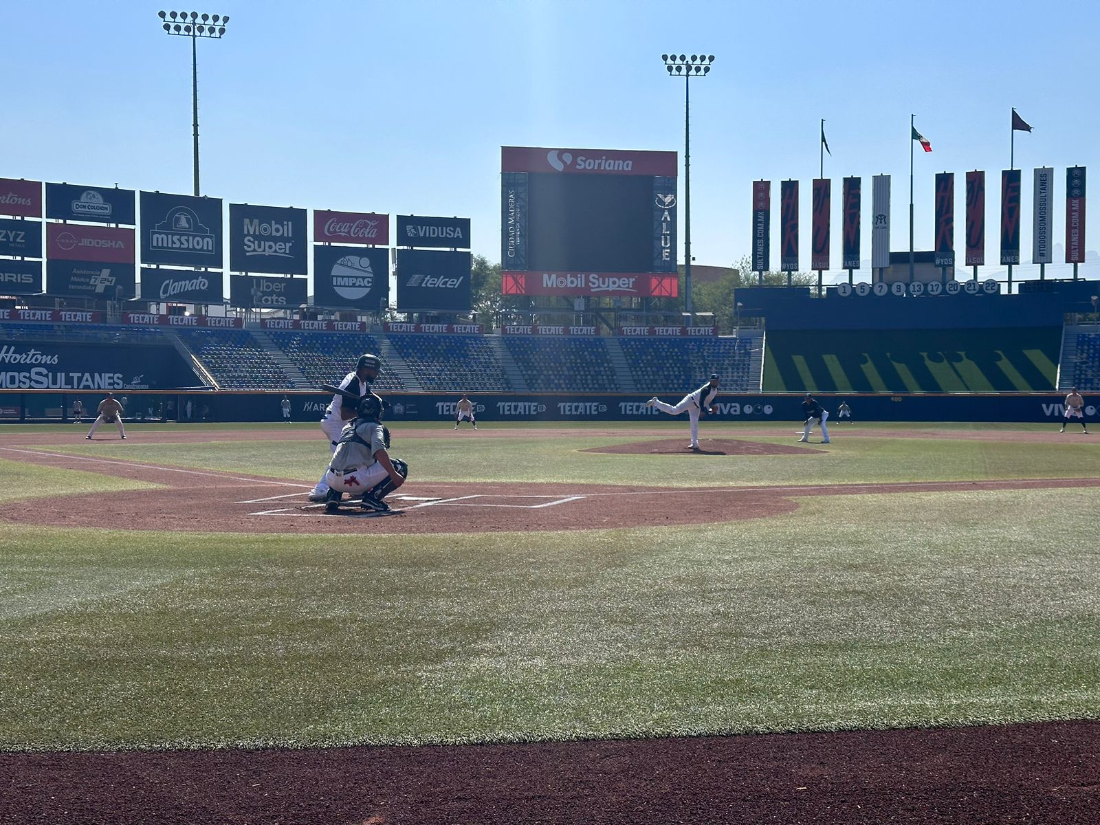 Sultanes de Monterrey juego de preparación