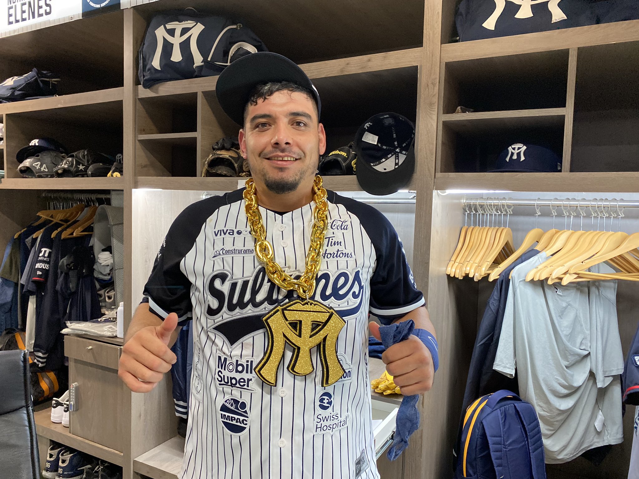 Gilberto Galaviz, Sultanes de Monterrey