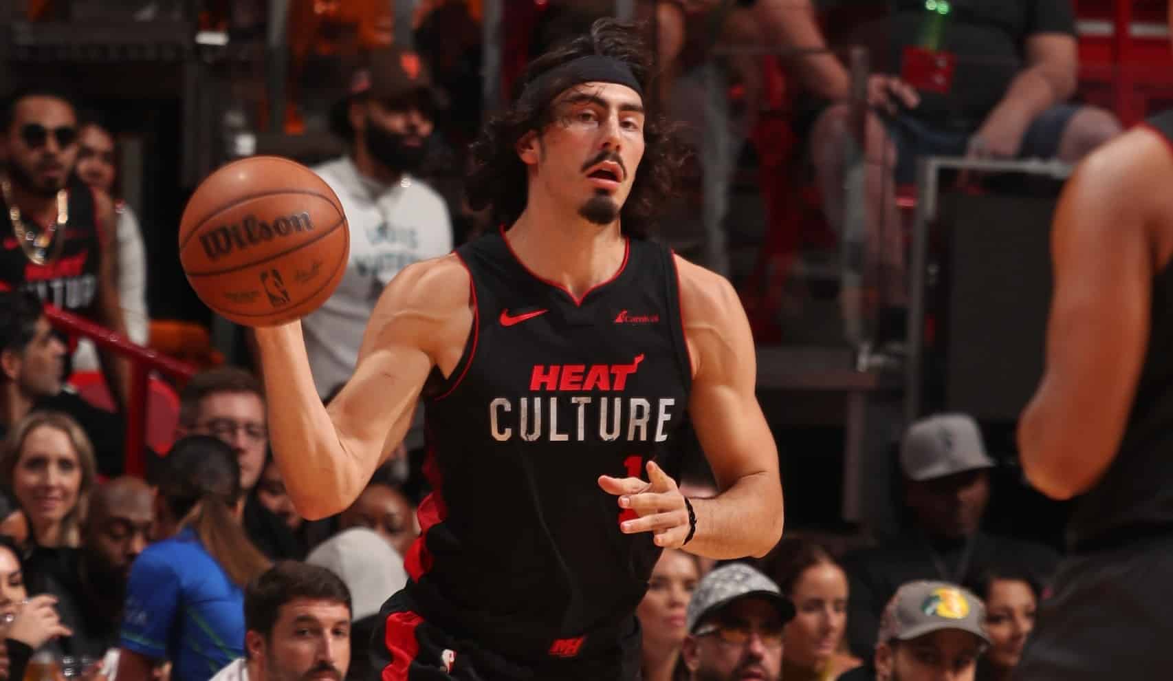 JAIME JÁQUEZ JR, JUGADOR MEXICANO DEL MIAMI HEAT