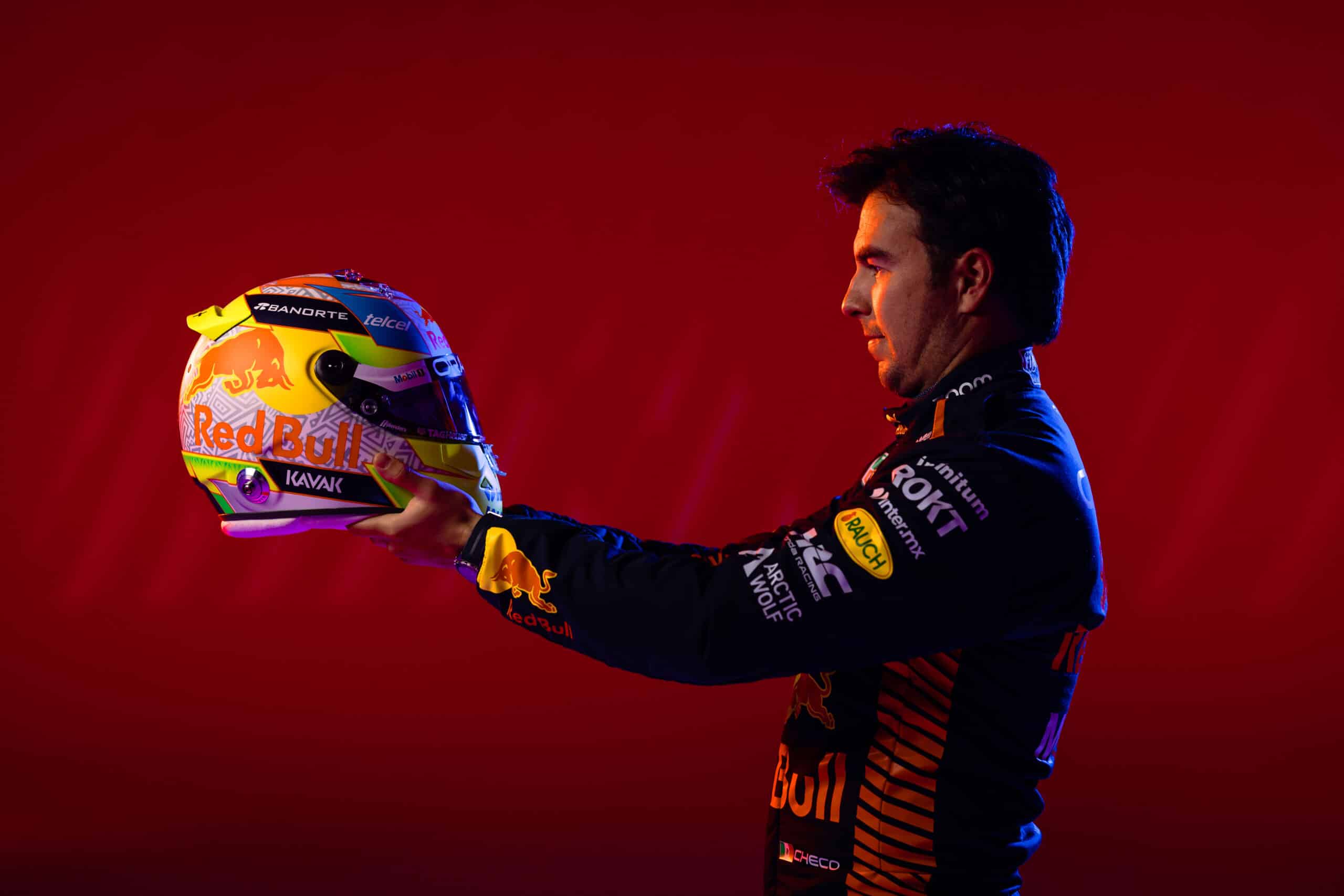 Sergio Pérez podria firmar hasta la temporada del 2025 con Red Bull Racing.