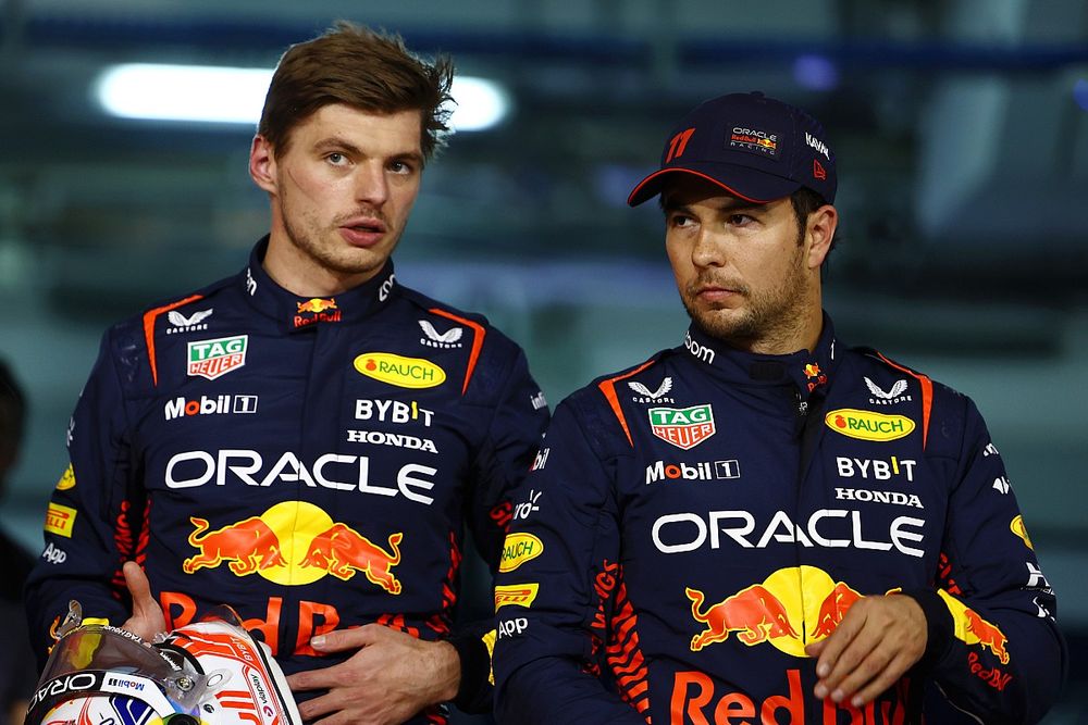 Pole Position para Red Bull con Verstappen liderando la carrera, Pérez queda con la novena posición.