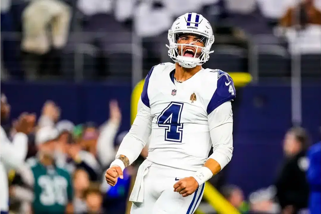 DAK PRESCOTT CELEBRA UNA ANOTACIÓN DE LOS COWBOYS