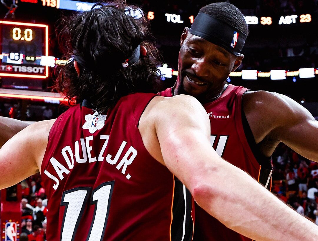 JAIME JÁQUEZ JR CELEBRA CON BAM ADEBAYO DEL MIAMI HEAT