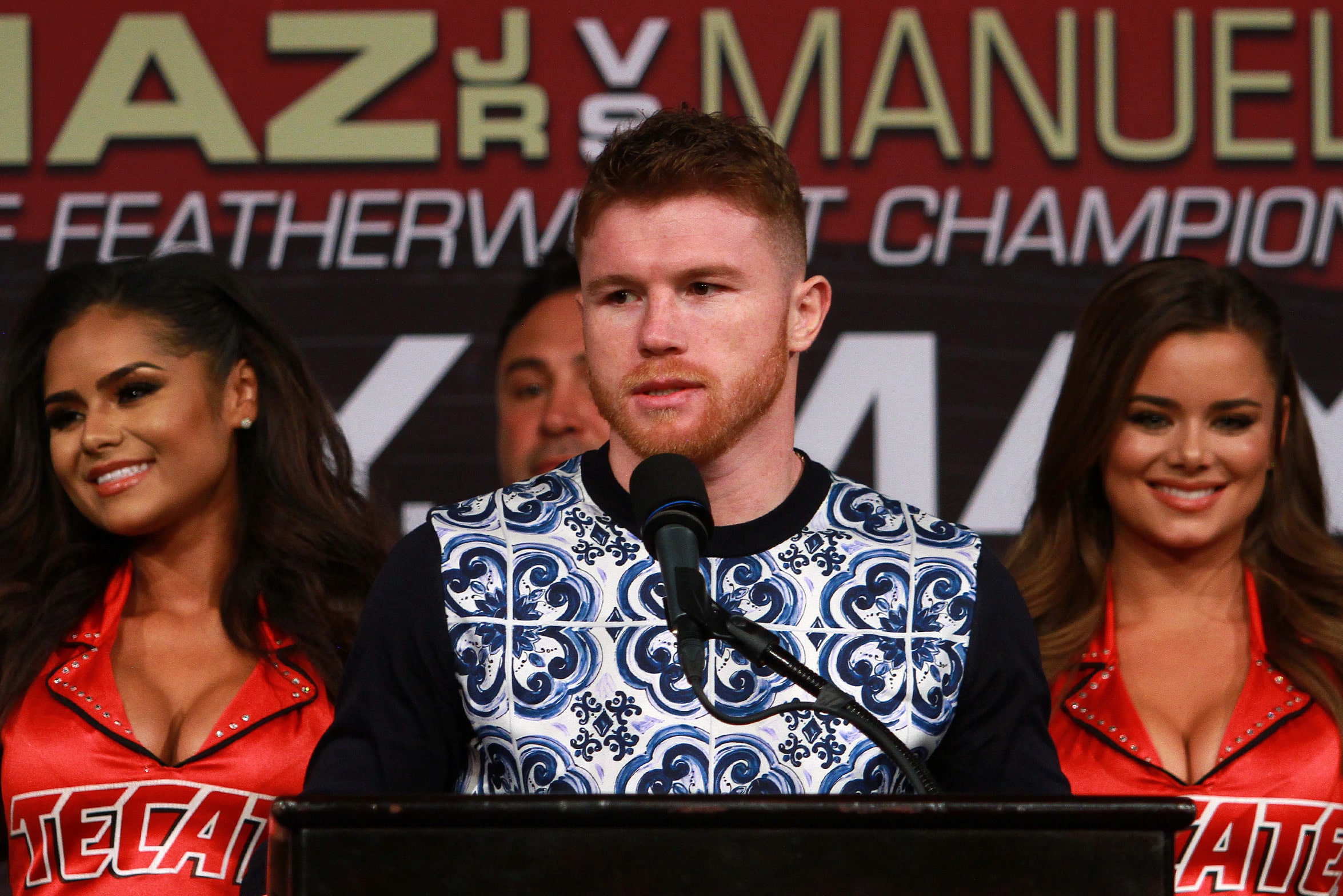 'Canelo' Álvarez en rueda de prensa en México.