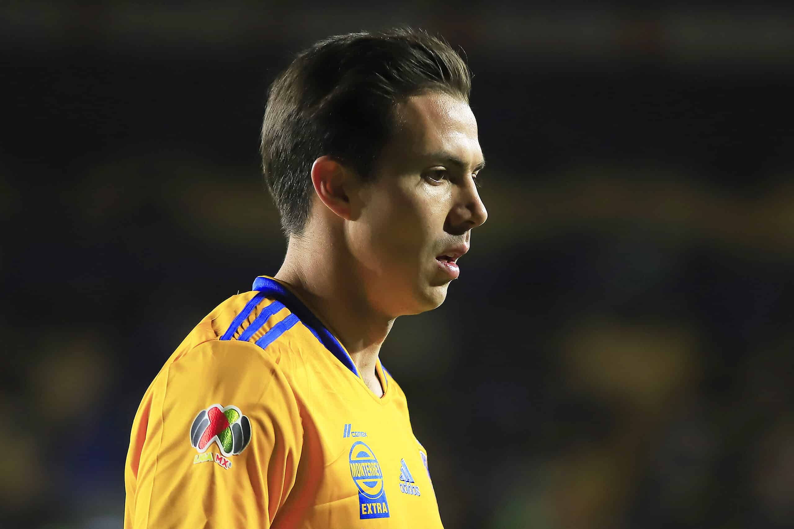 Sebastián Córdova en partido de Tigres en el AP2023.