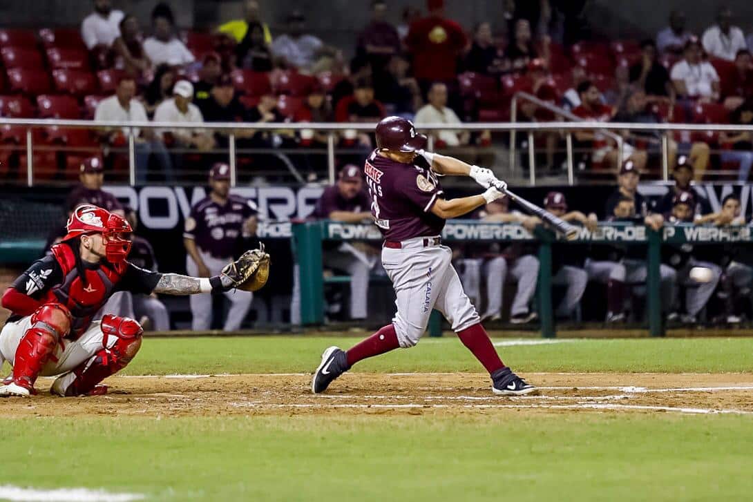 TOMATEROS A LA OFENSIVA ANTE VENADOS