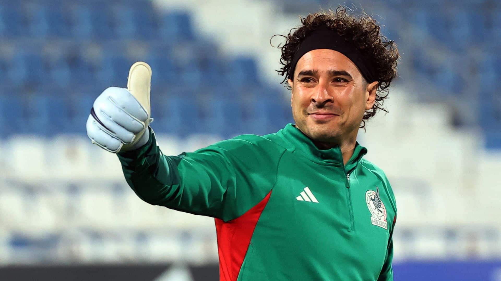 El Club Atlético Osasuna, niega rumores sobre el fichaje de Guillermo Ochoa