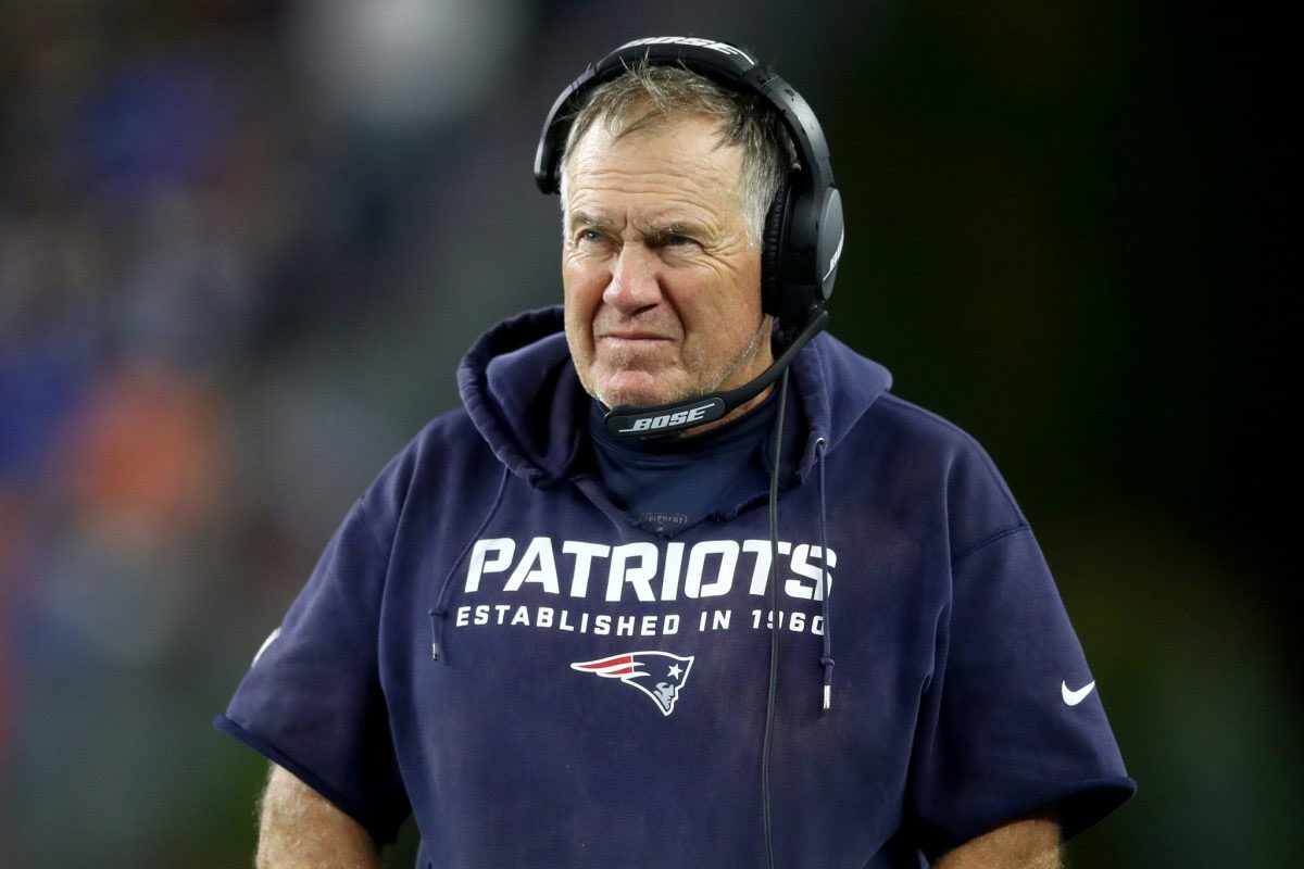 BILL BELICHICK DURANTE UN JUEGO DE LOS PATRIOTS