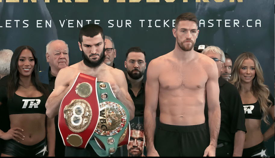 ARTUR BETERBIEV A LA IZQUIERDA Y CALLUM SMITH A LA DERECHA, LUEGO DEL PESAJE