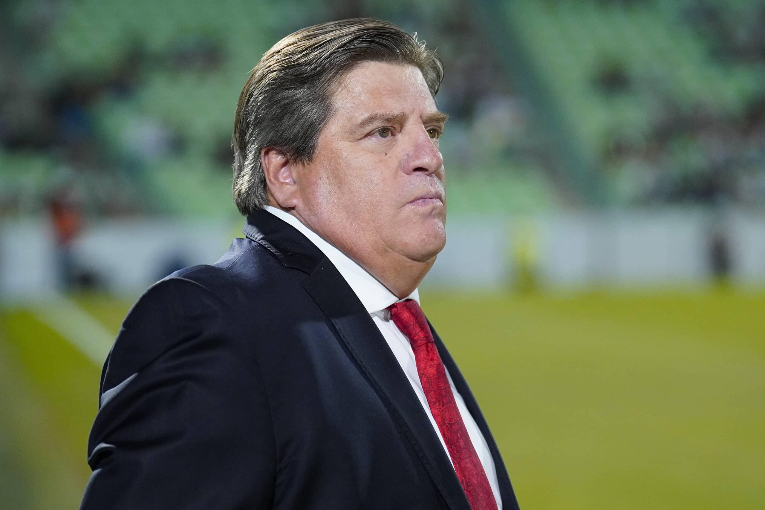 Miguel Herrera previo a un partido con Xolos de Tijuana.