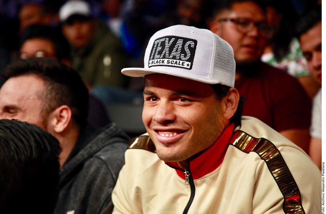 Julio César Chávez Jr., en una pelea de boxeo como aficionado.