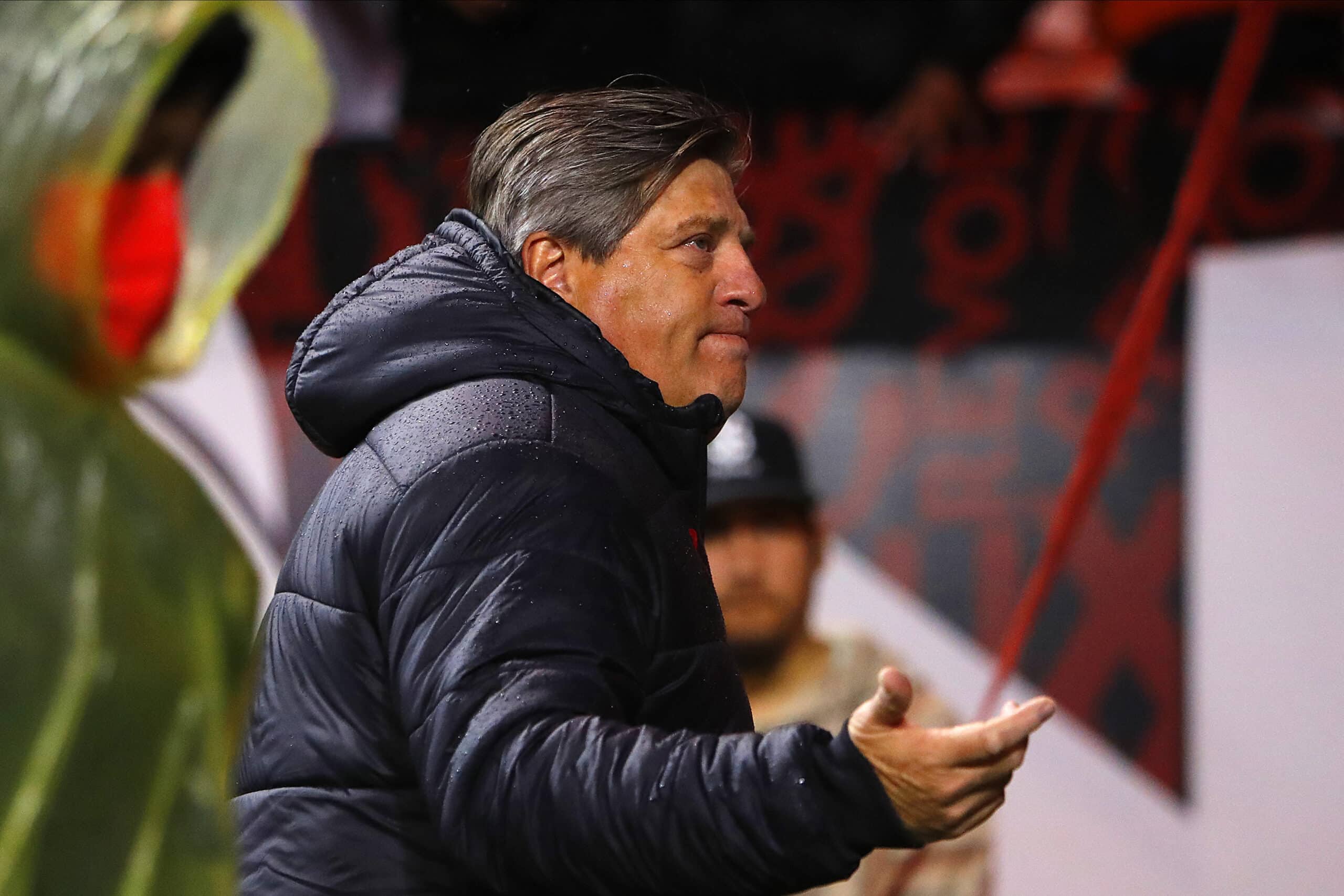 Miguel Herrera, Director Técnico del Tijuana en lamento durante el partido de la jornada 6 del Torneo Clausura 2024.