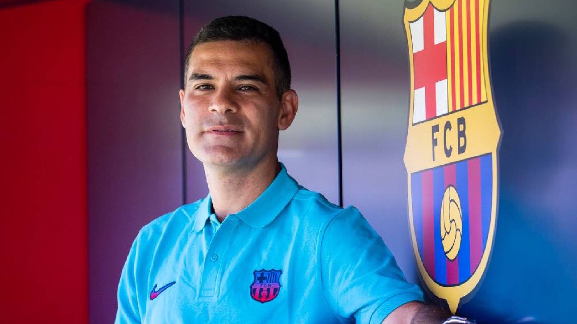 Rafael Márquez en su presentación como DT del Barcelona B.