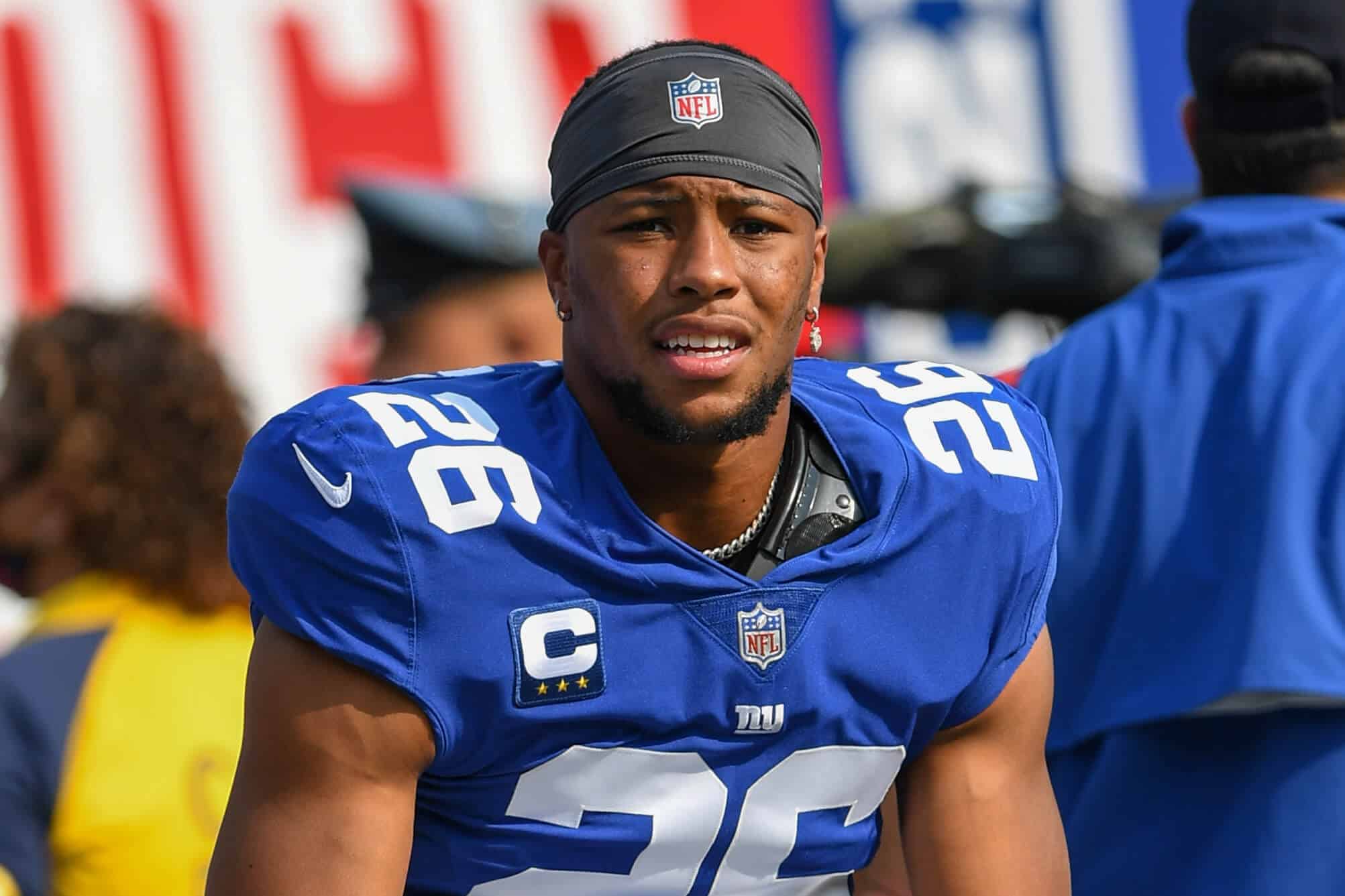 SAQUON BARKLEY DURANTE UN JUEGO DE LA NFL CON LOS GIANTS