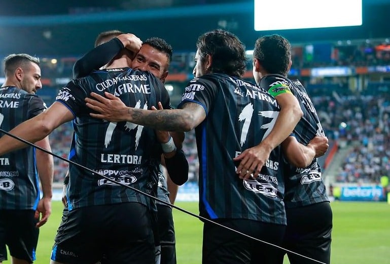 Querétaro se impuso en calidad de visitante por marcador de 2-1 a Pachuca.