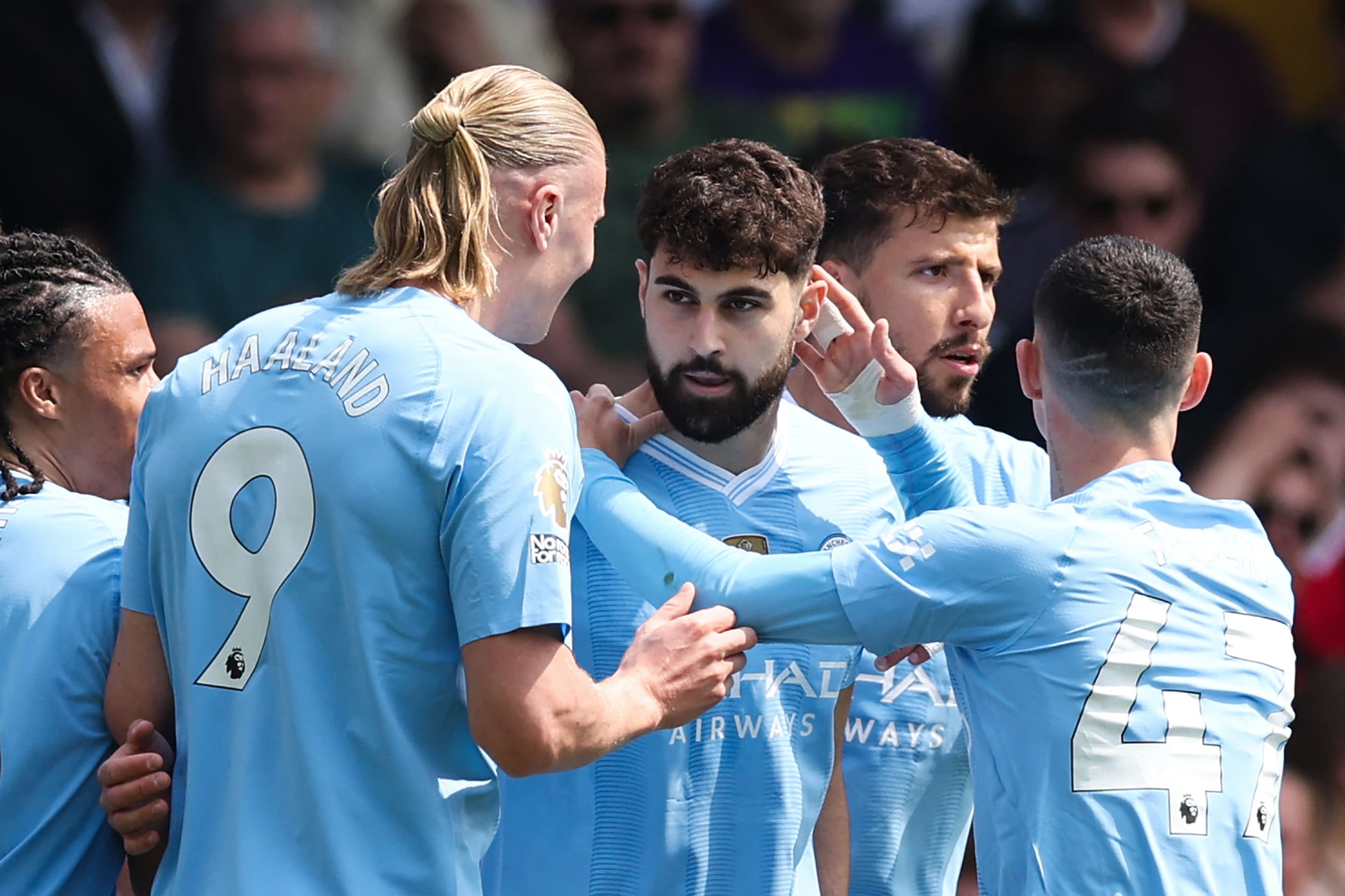 Manchester City recibe al Tottenham en fecha pendiente.