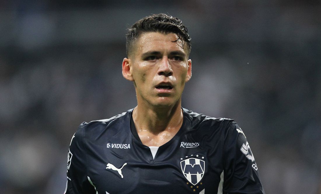 Héctor Moreno en partido de fase regular con Rayados.