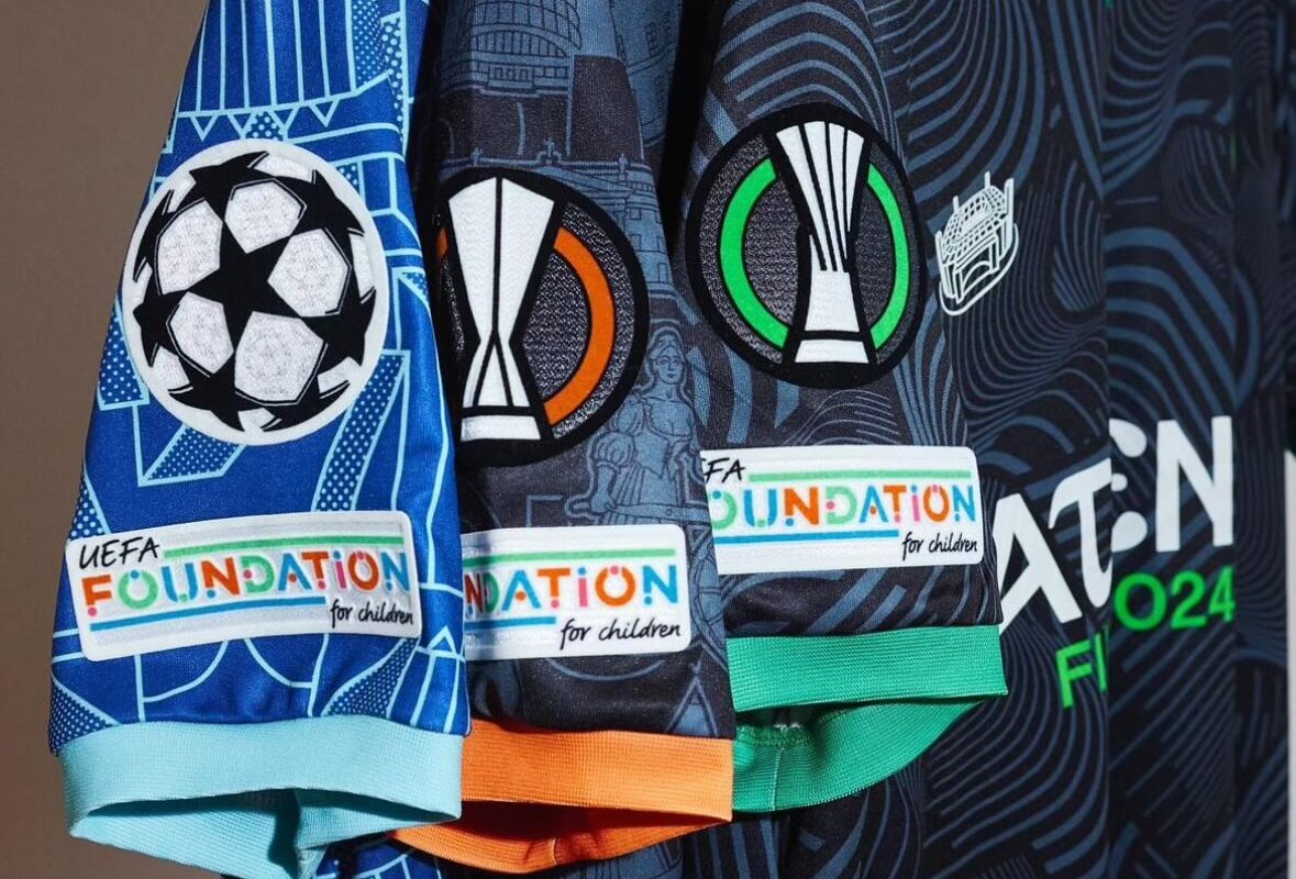 UEFA PLAYERAS CONMEMORATIVAS