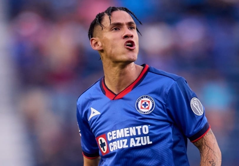 Cruz Azul se perfila como uno de los favoritos al título.