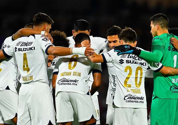 Jugadores de Pumas tras perder en Cuartos de Final ante Cruz Azul.