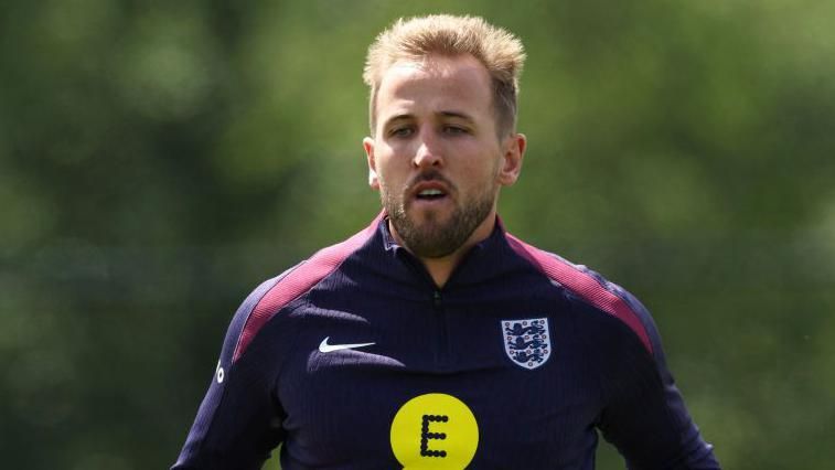 Harry Kane en un entrenamiento de Inglaterra.