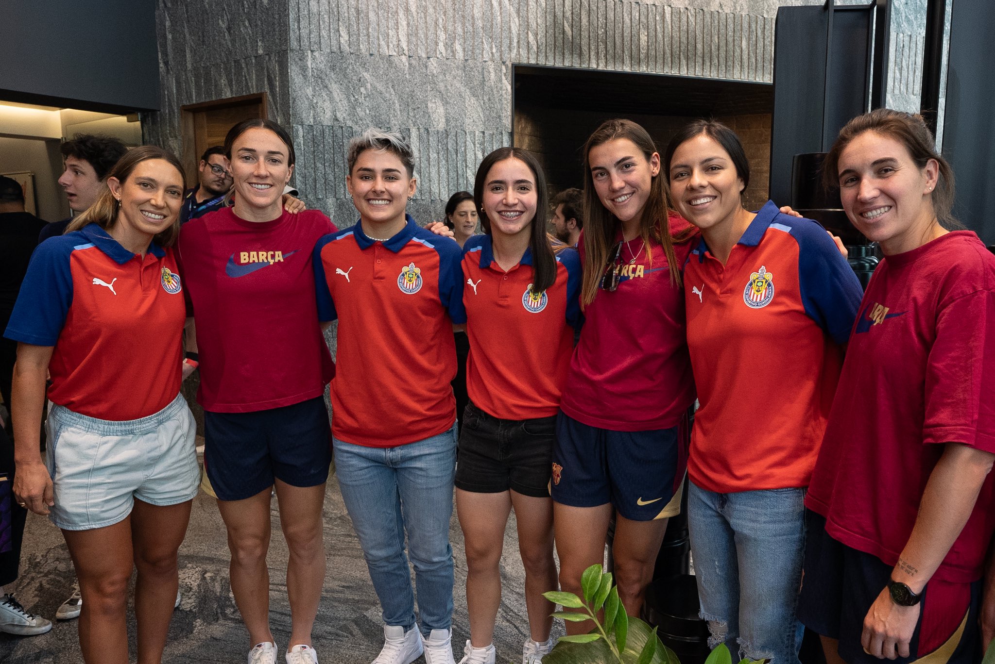 CHIVAS FEMENIL vs BARCA