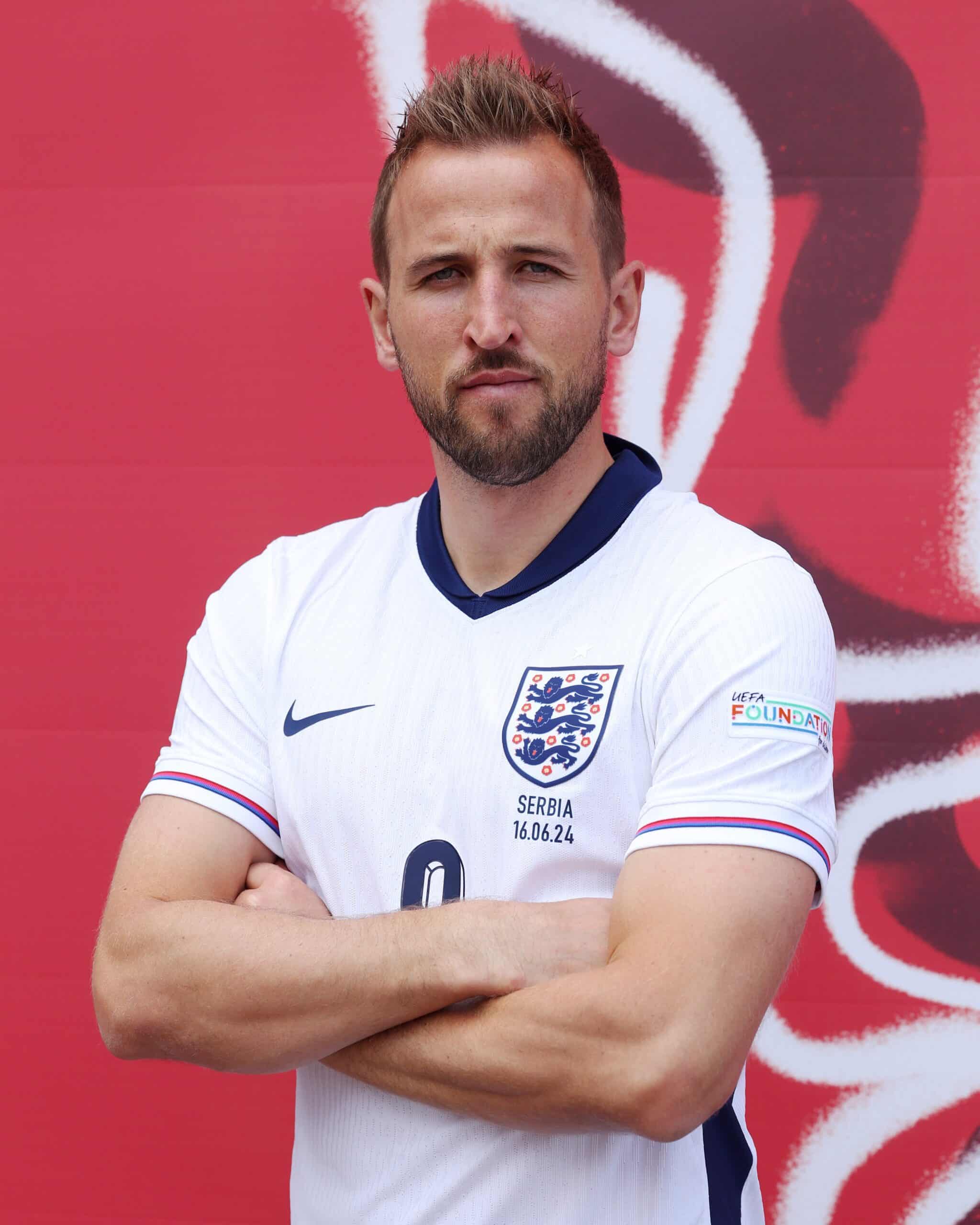 Harry Kane listo para debutar con Inglaterra.