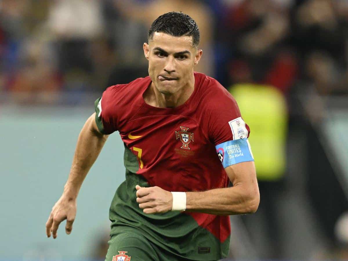 Cristiano Ronaldo en partido con la Selección de Portugal.