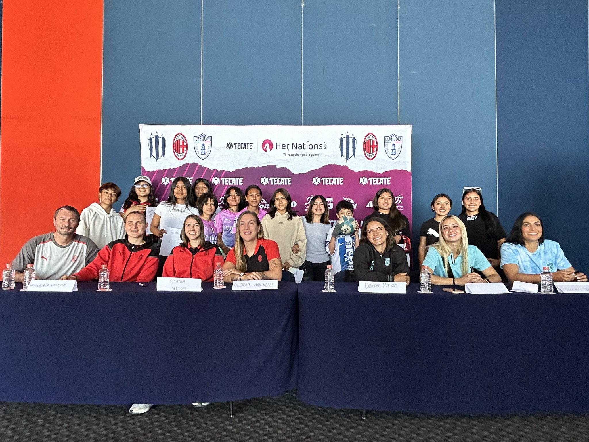 PACHUCA MILAN FEMENIL 2024