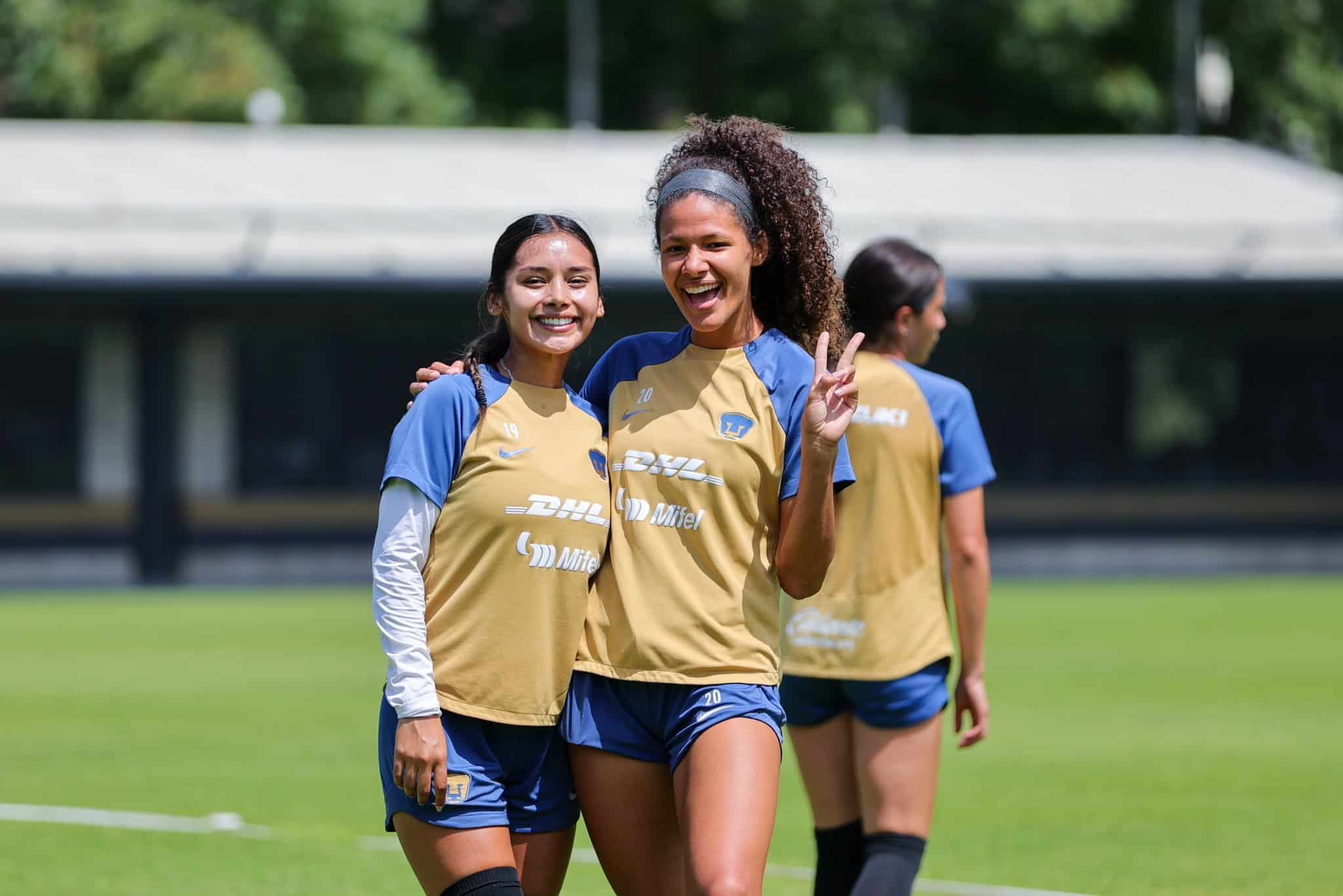 PUMAS FEMENIL 2024