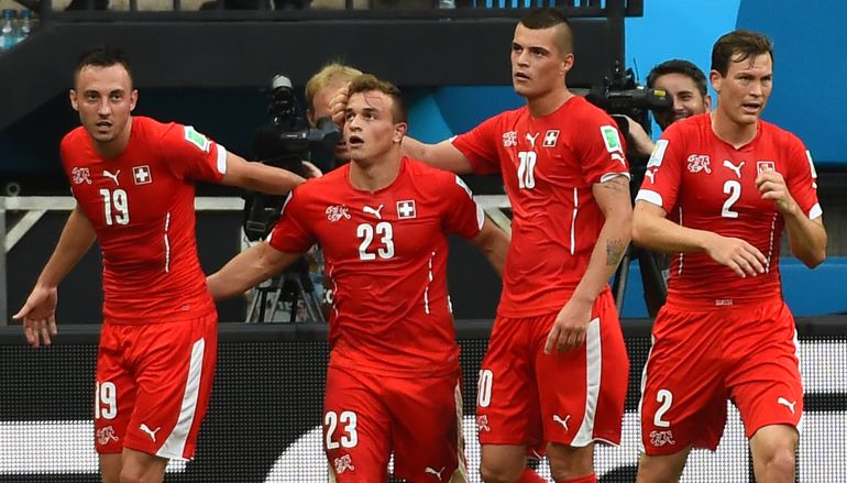 La Selección de Suiza se impone a Hungría en la primer jornada.