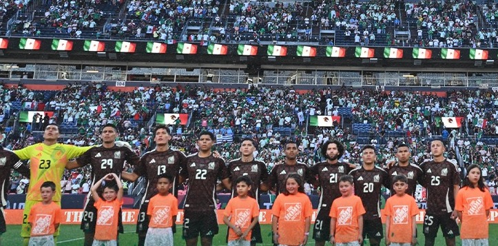 Selección Mexicana en partido amistoso ante Uruguay.