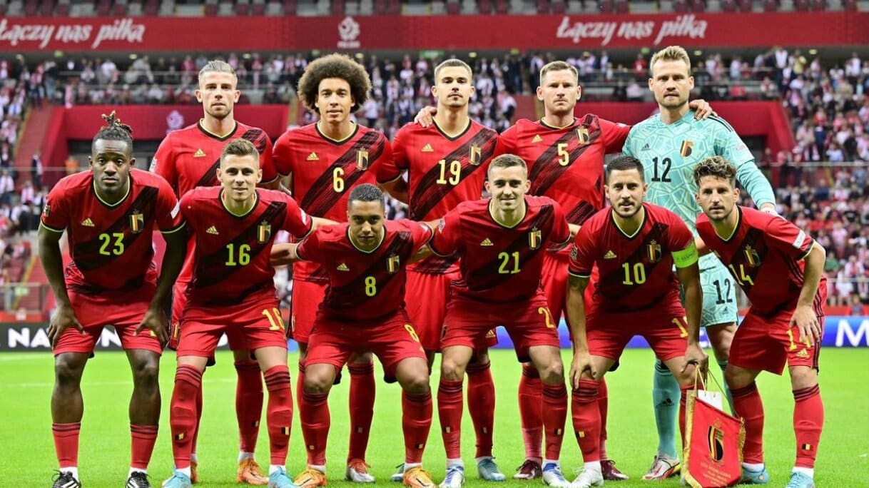 Bélgica se alista para debutar este lunes ante Eslovaquia.