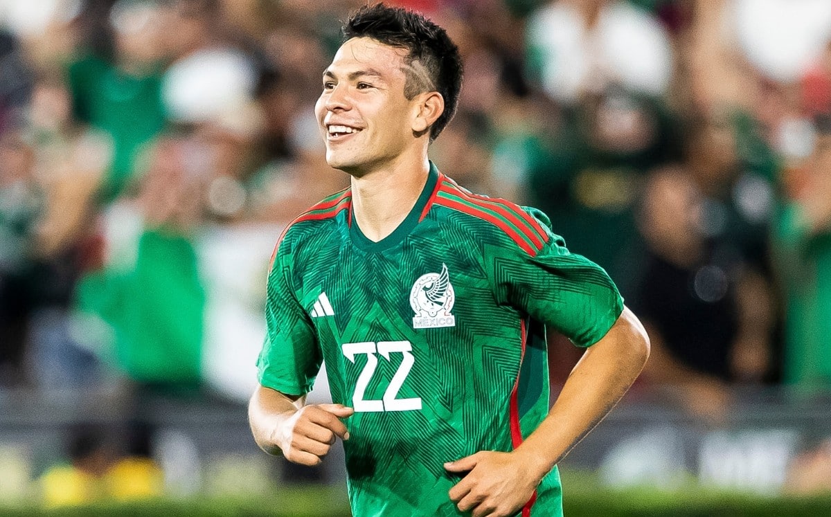 Hirving Lozano en partido amistoso con la Selección Mexicana.