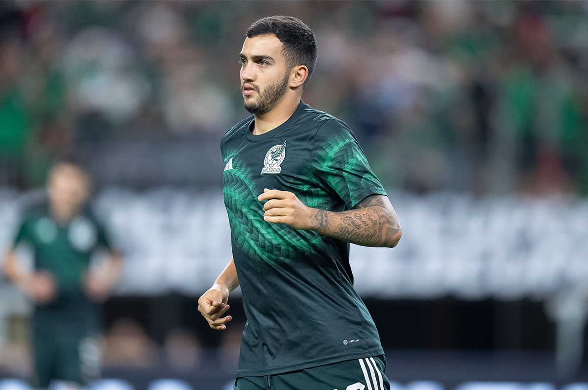 Luis Chávez en entrenamiento del Tricolor.